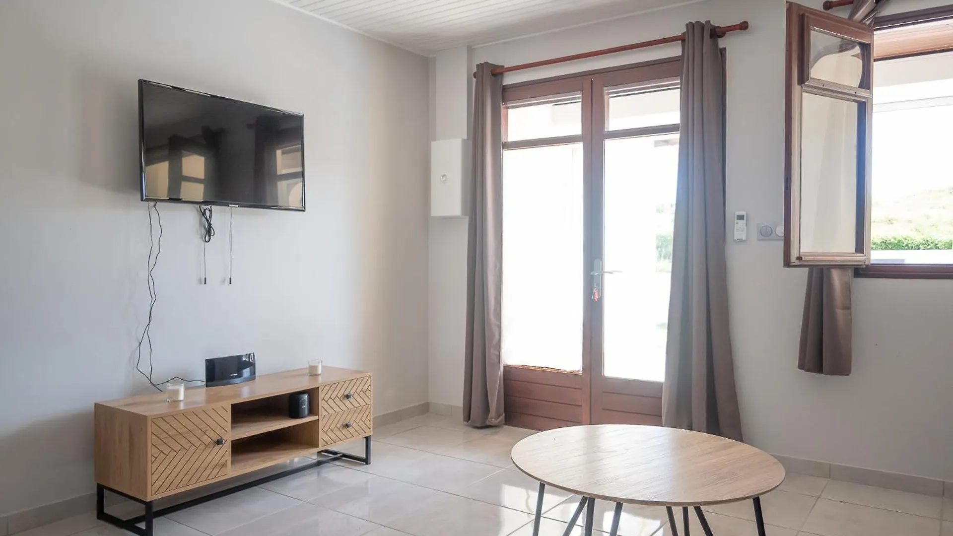 Apartment Maliann, T2+ A 5 Min De La Plage Sainte-Anne